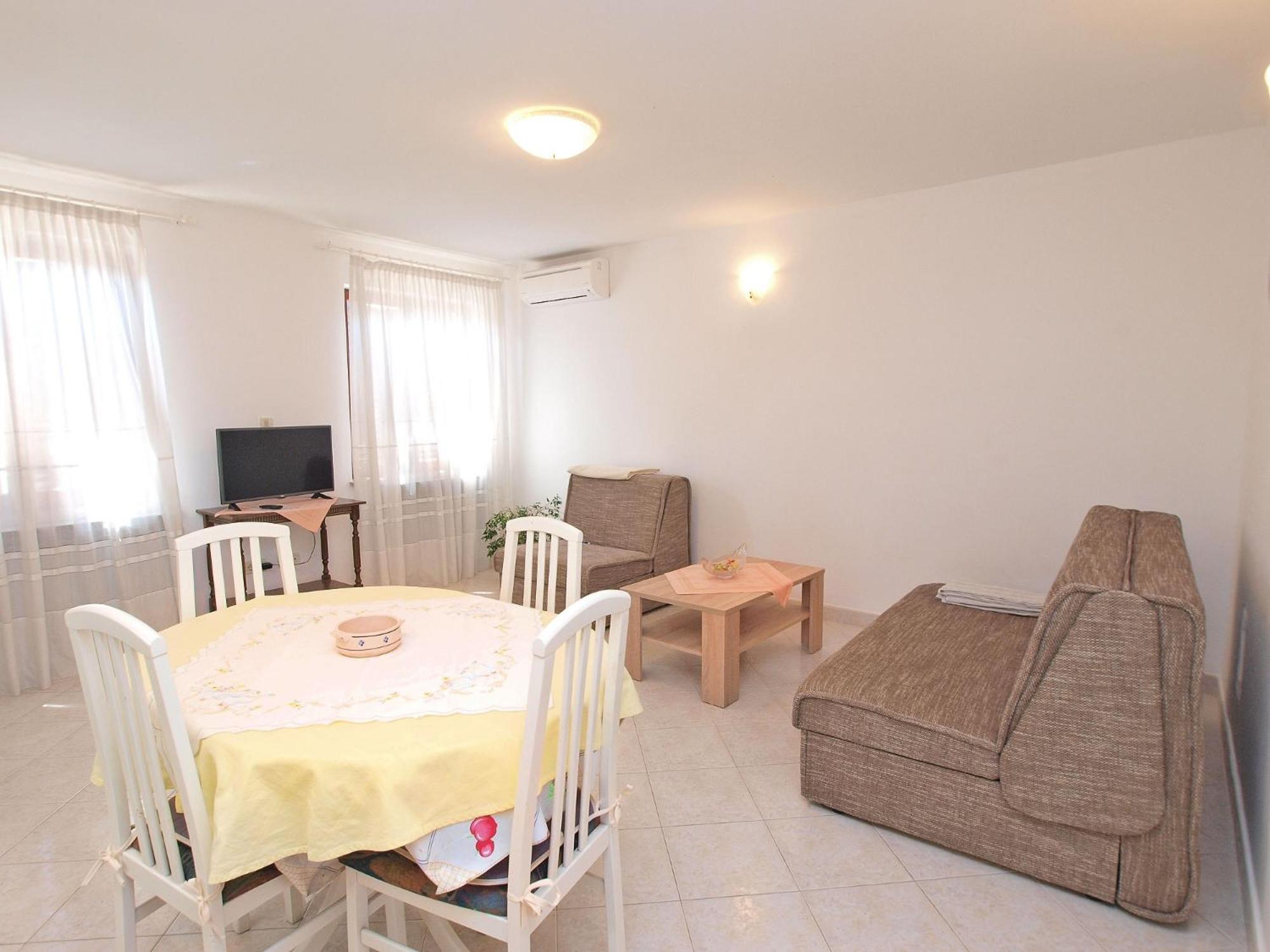 Appartement With A Parking Space - 20781